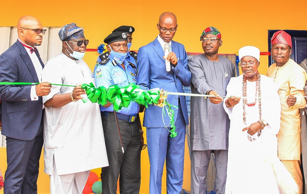 SANWO-OLU COMMISSIONS ISE POLICE STATION IN LEKKI